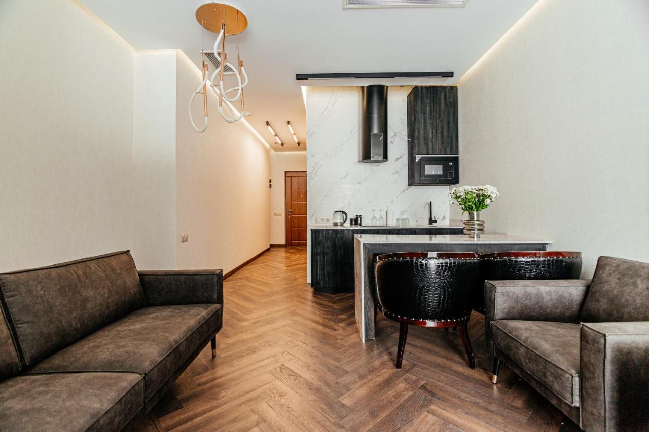Meta Business Hotel By King David Тбилиси Экстерьер фото